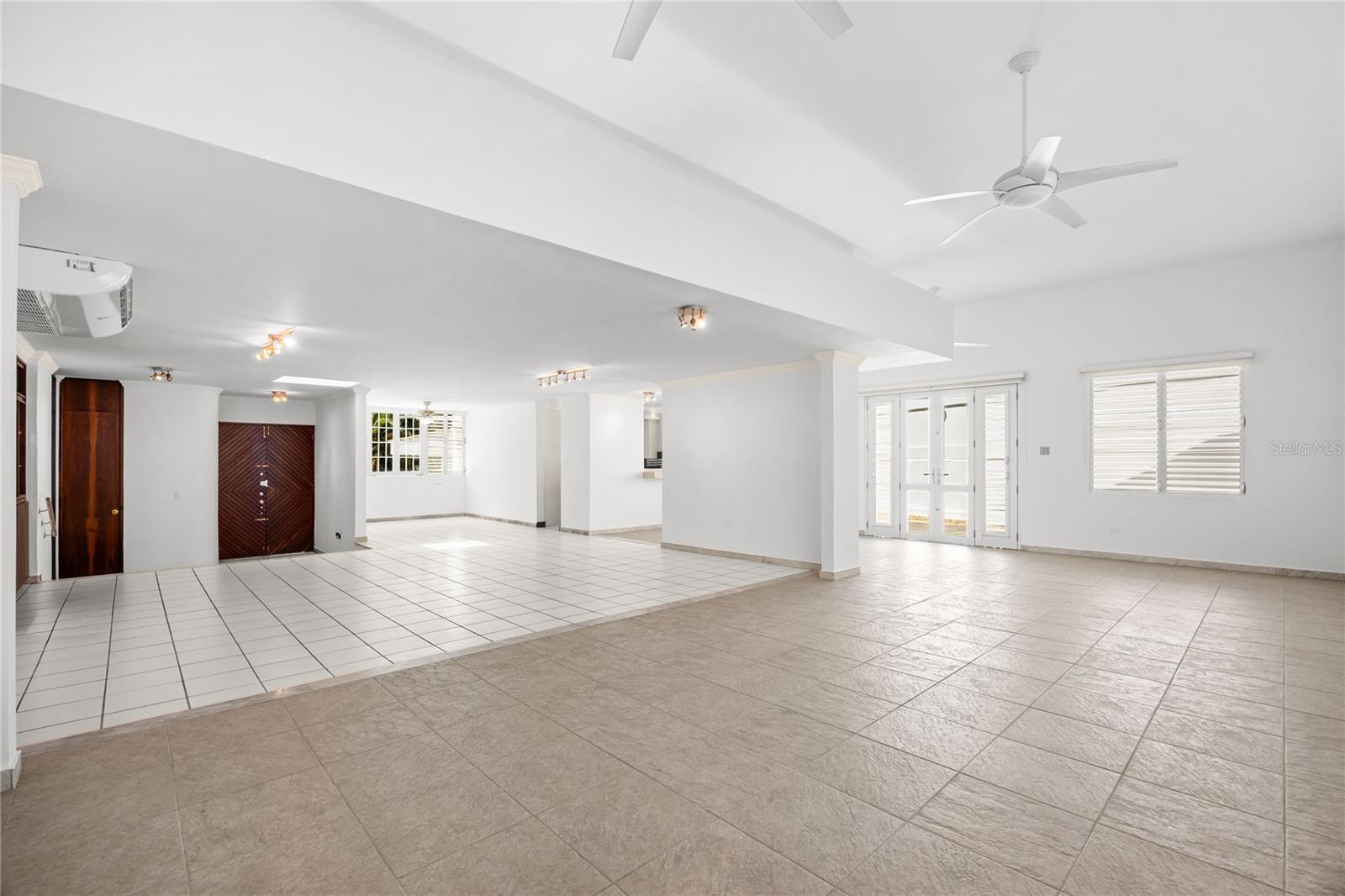 PASEO MAYOR - Residential