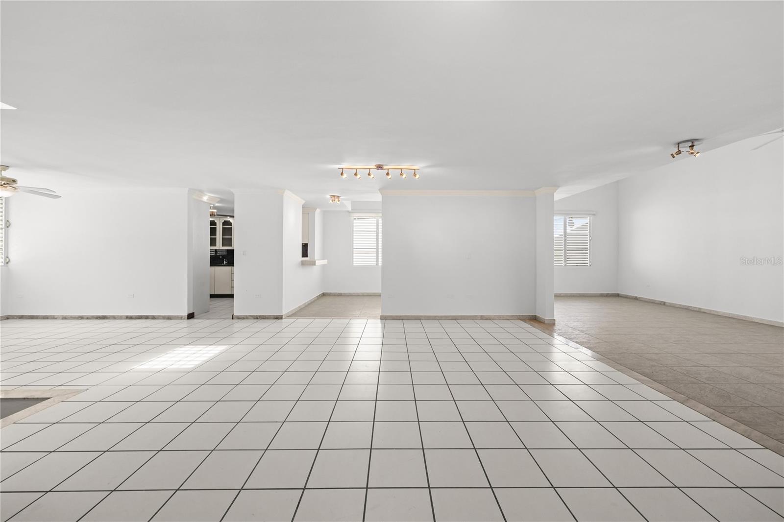 PASEO MAYOR - Residential