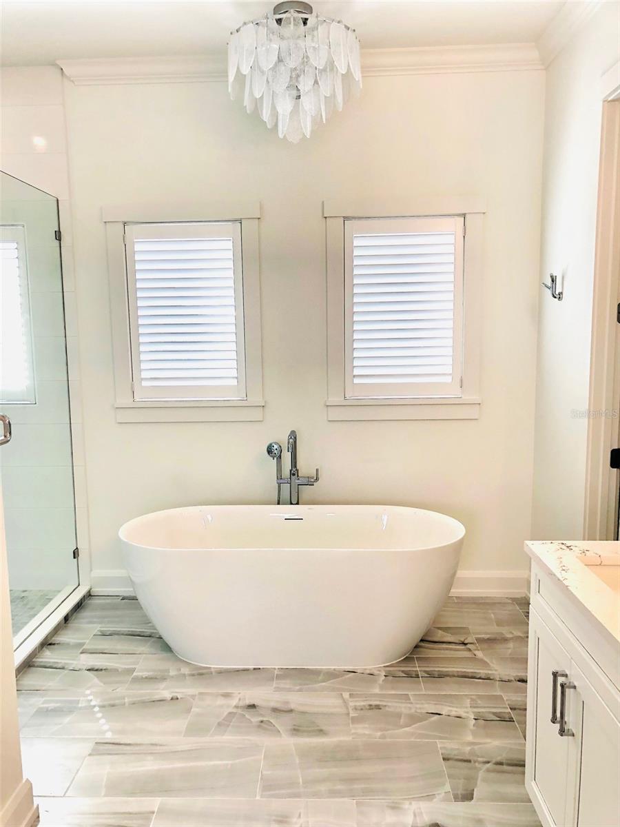 HOLMES BEACH 34TH UNIT REP - Residential