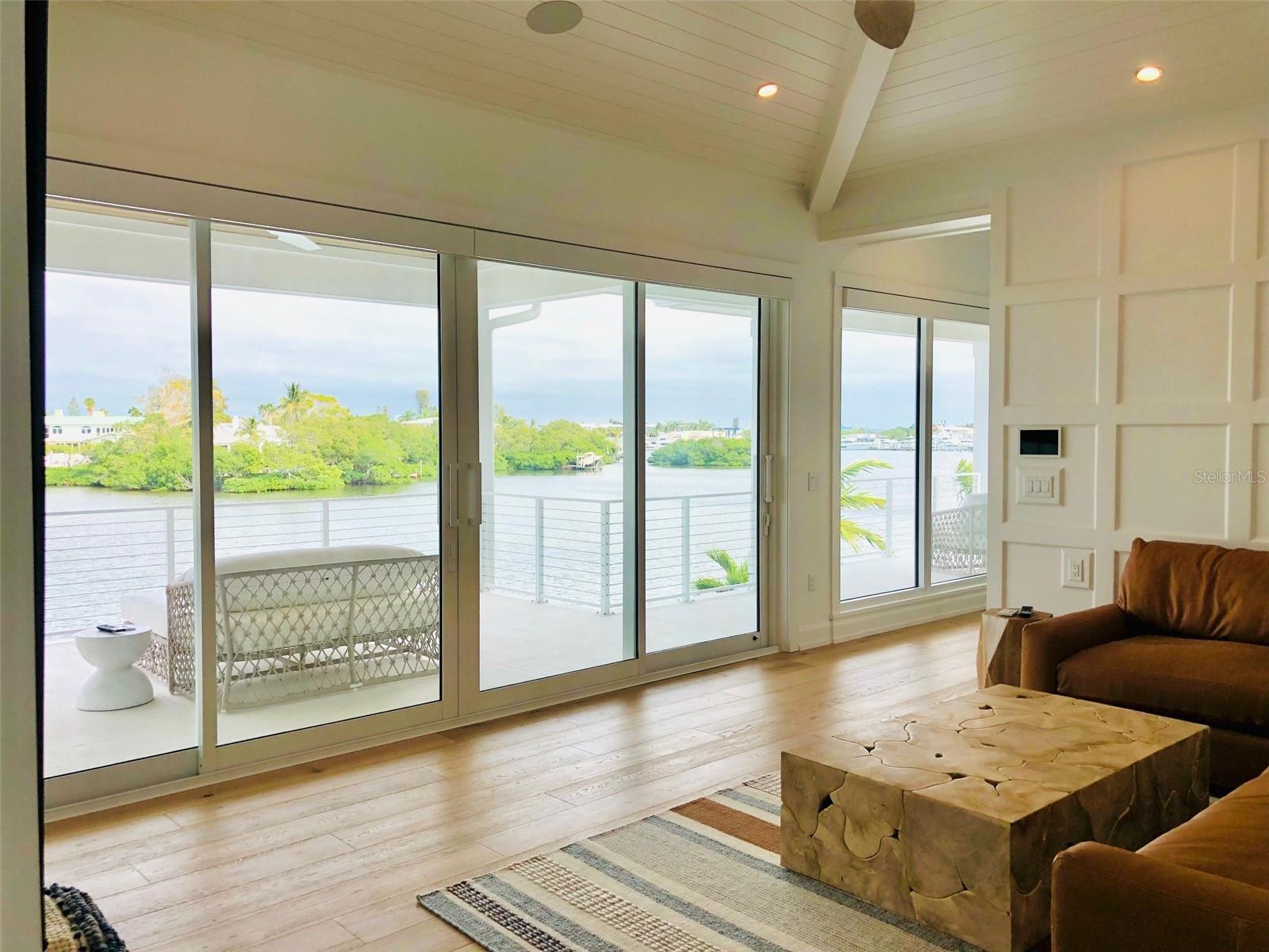 HOLMES BEACH 34TH UNIT REP - Residential