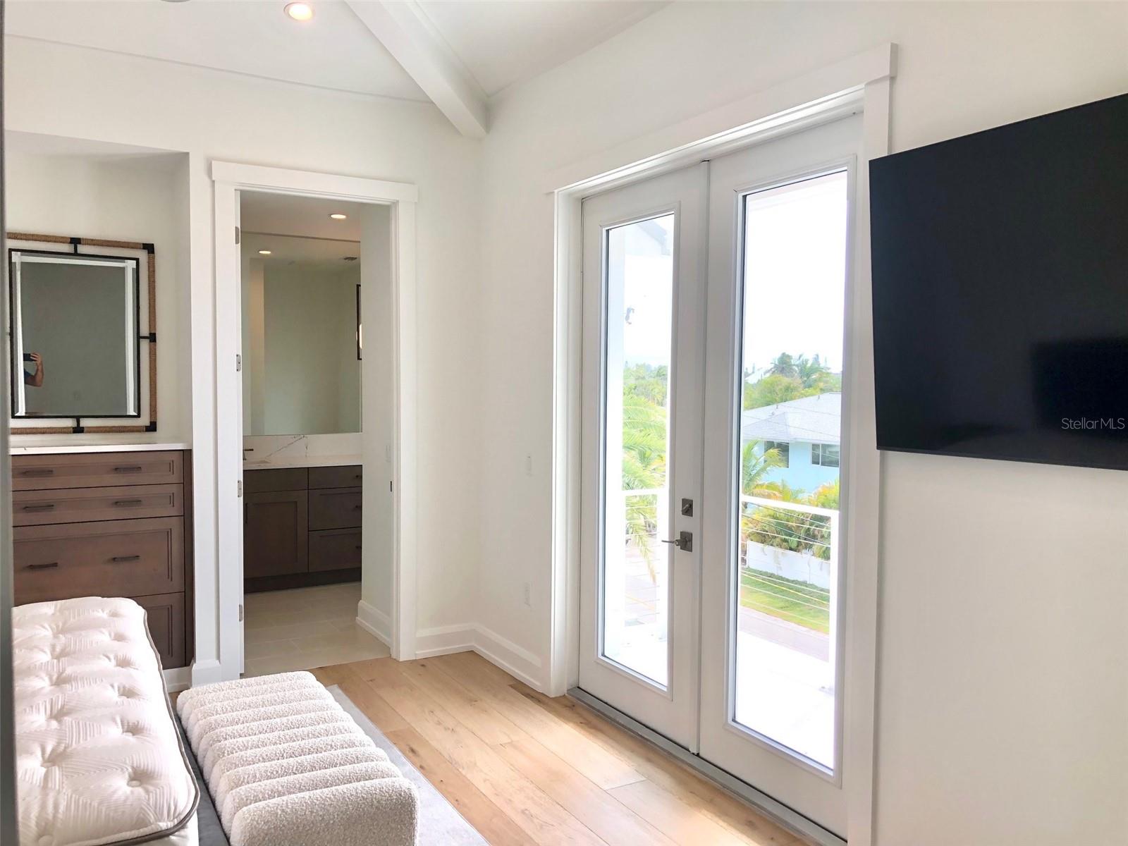 HOLMES BEACH 34TH UNIT REP - Residential