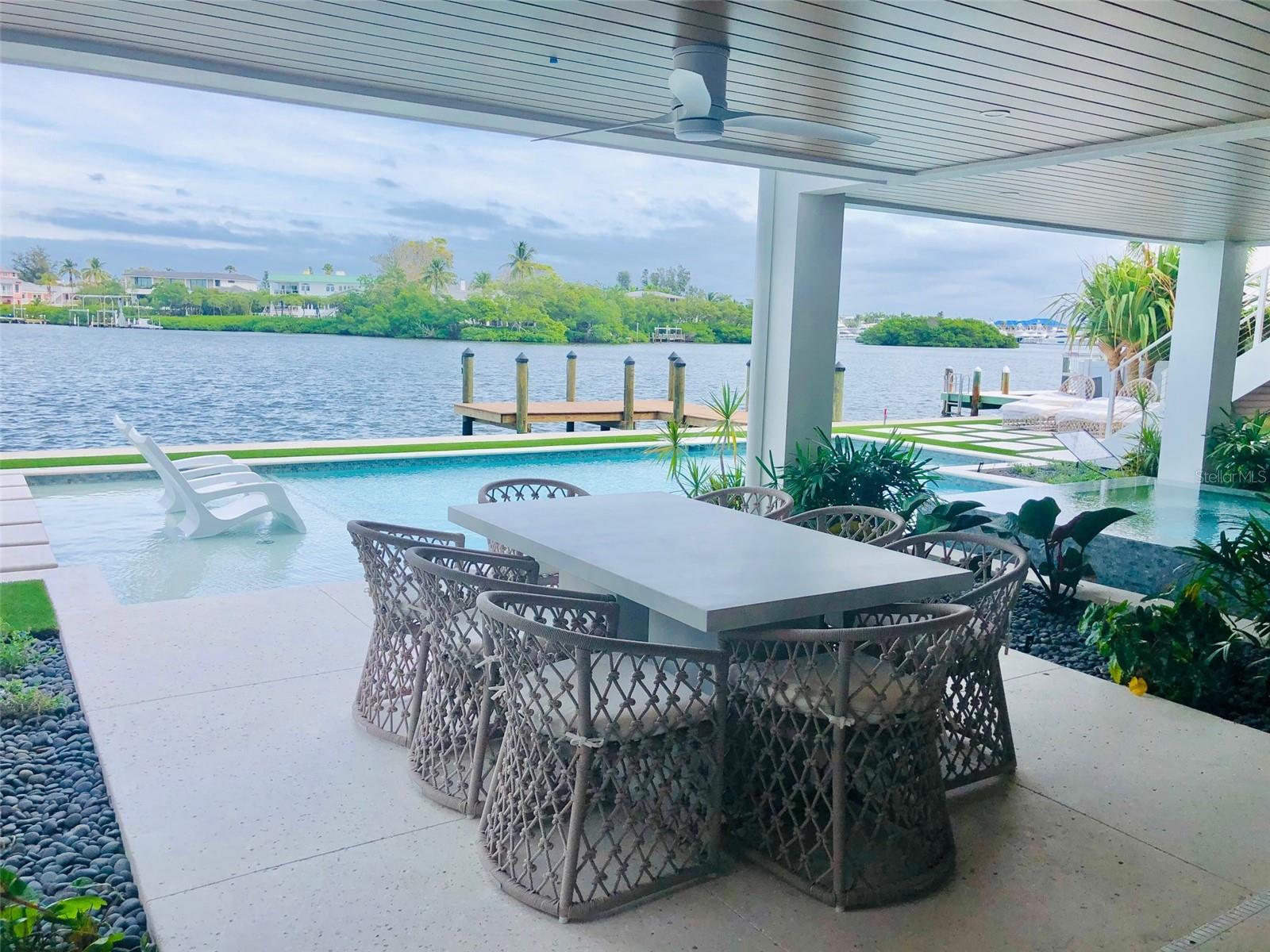 HOLMES BEACH 34TH UNIT REP - Residential