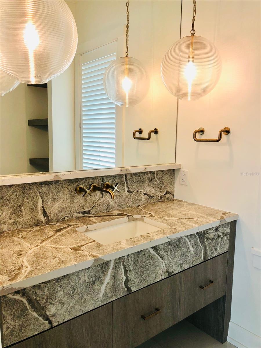 HOLMES BEACH 34TH UNIT REP - Residential