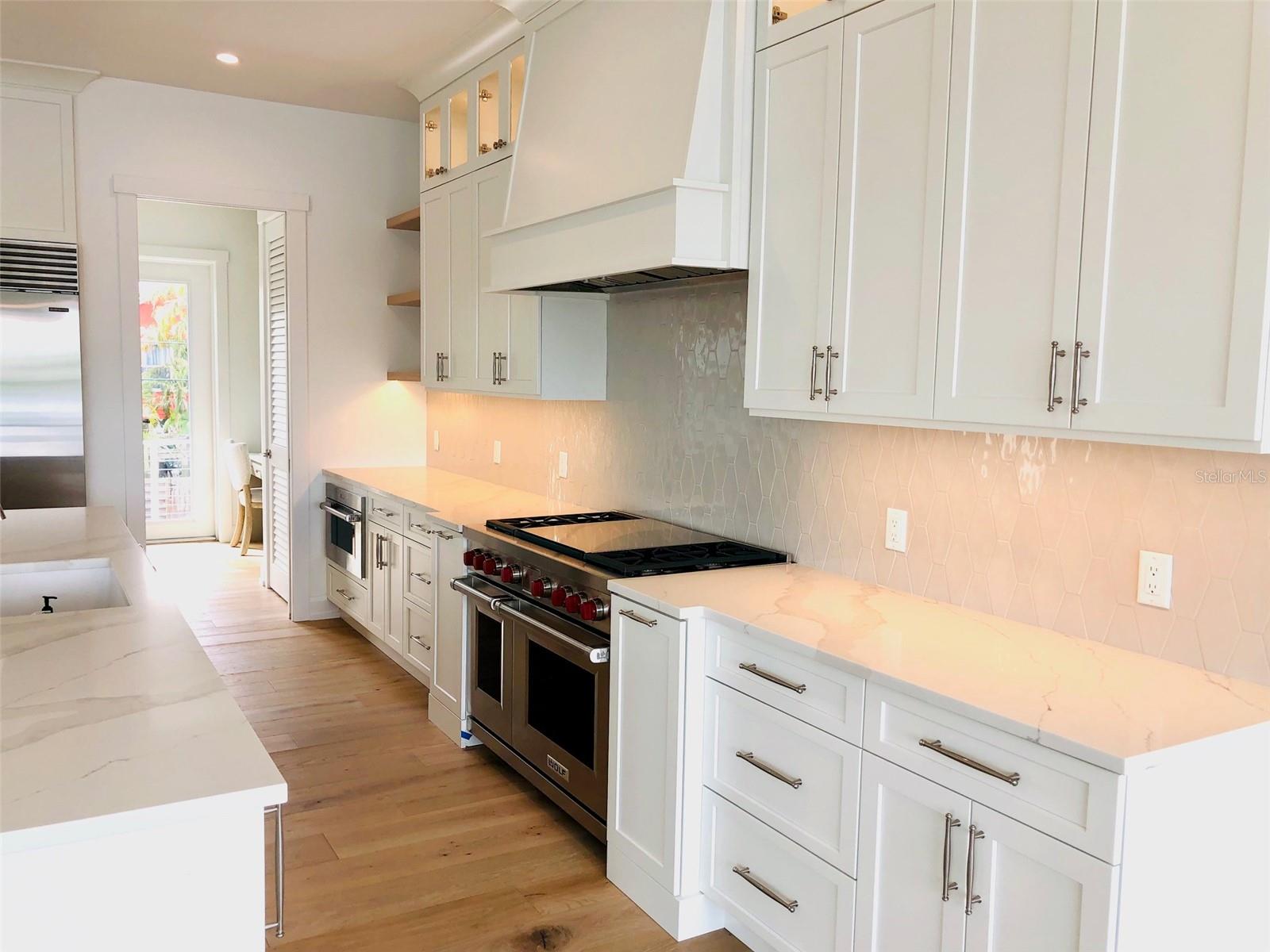 HOLMES BEACH 34TH UNIT REP - Residential