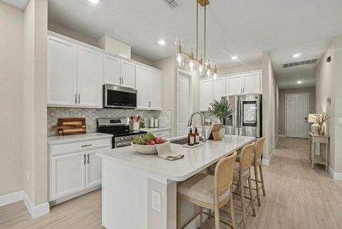 Tiny photo for 602 Napoli Way, Howey In The Hills, FL 34737 (MLS # O6387624)