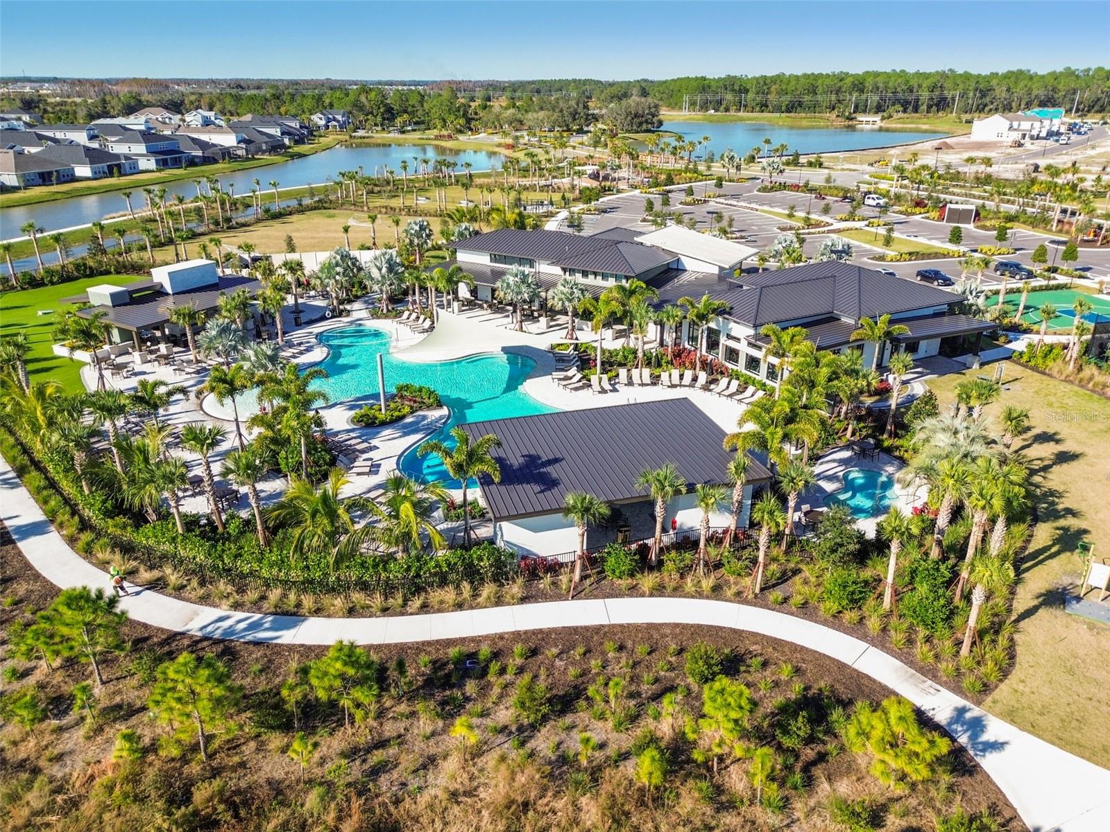 RIVER'S EDGE - Residential
