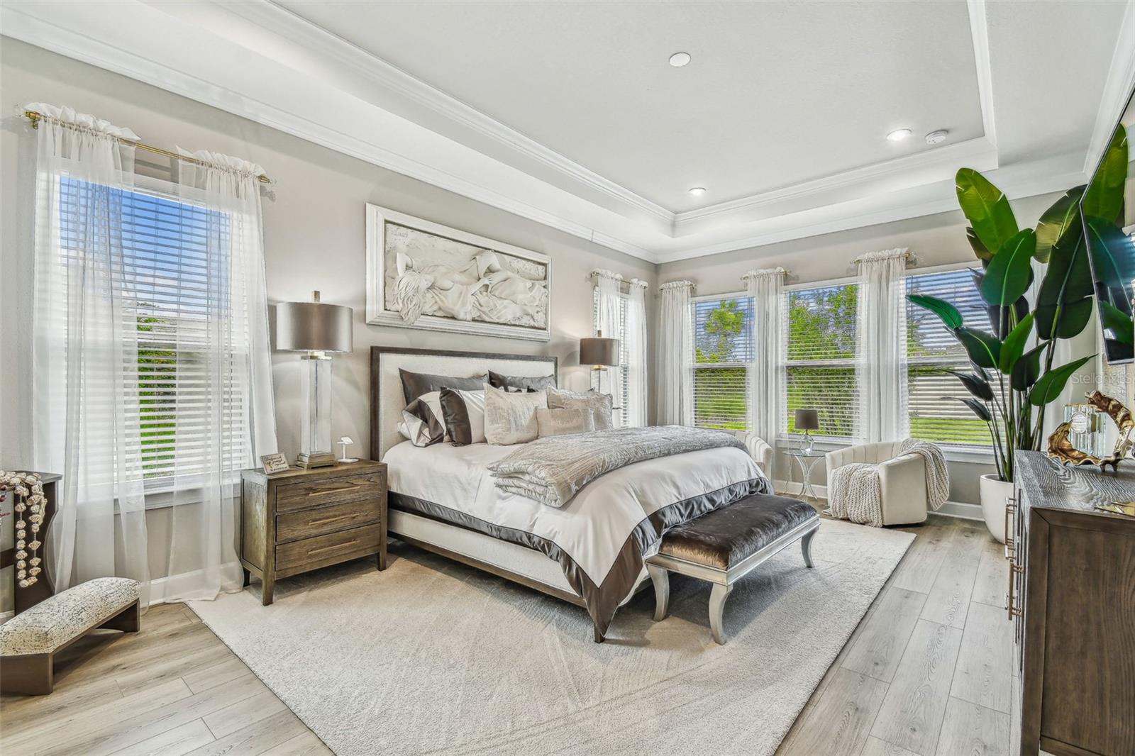 RIVER'S EDGE - Residential