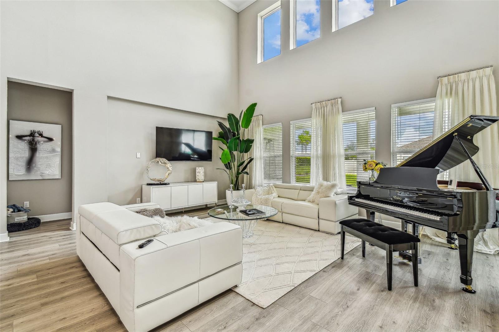 RIVER'S EDGE - Residential