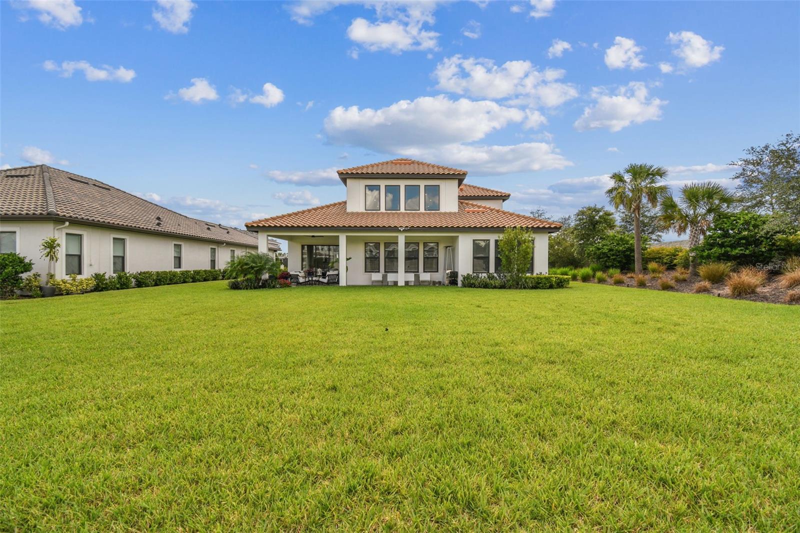 2686 YACHT PLACE