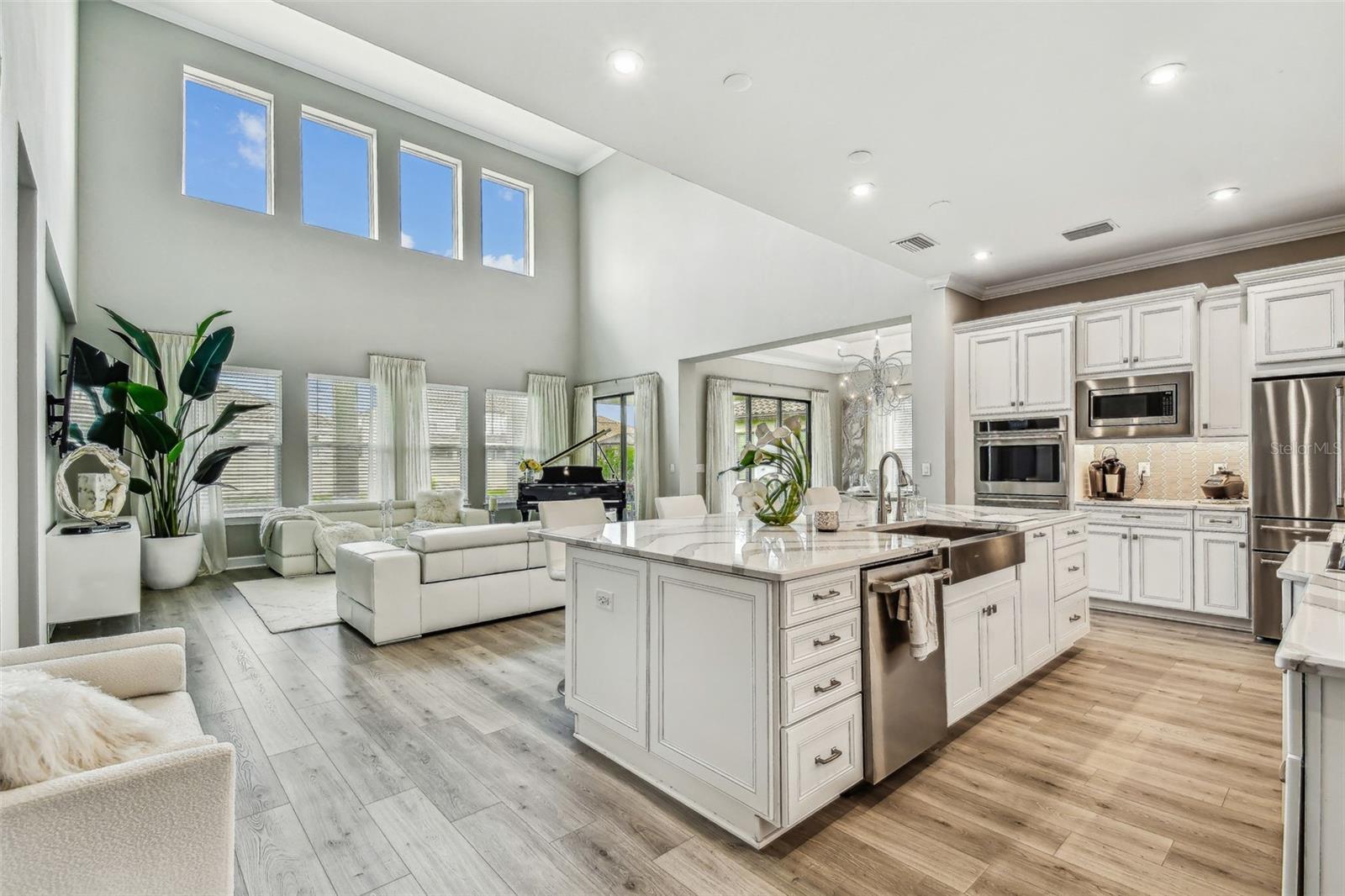 RIVER'S EDGE - Residential