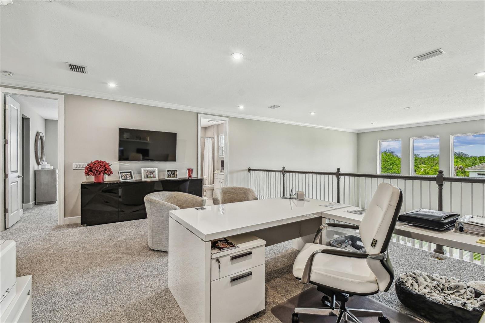 RIVER'S EDGE - Residential