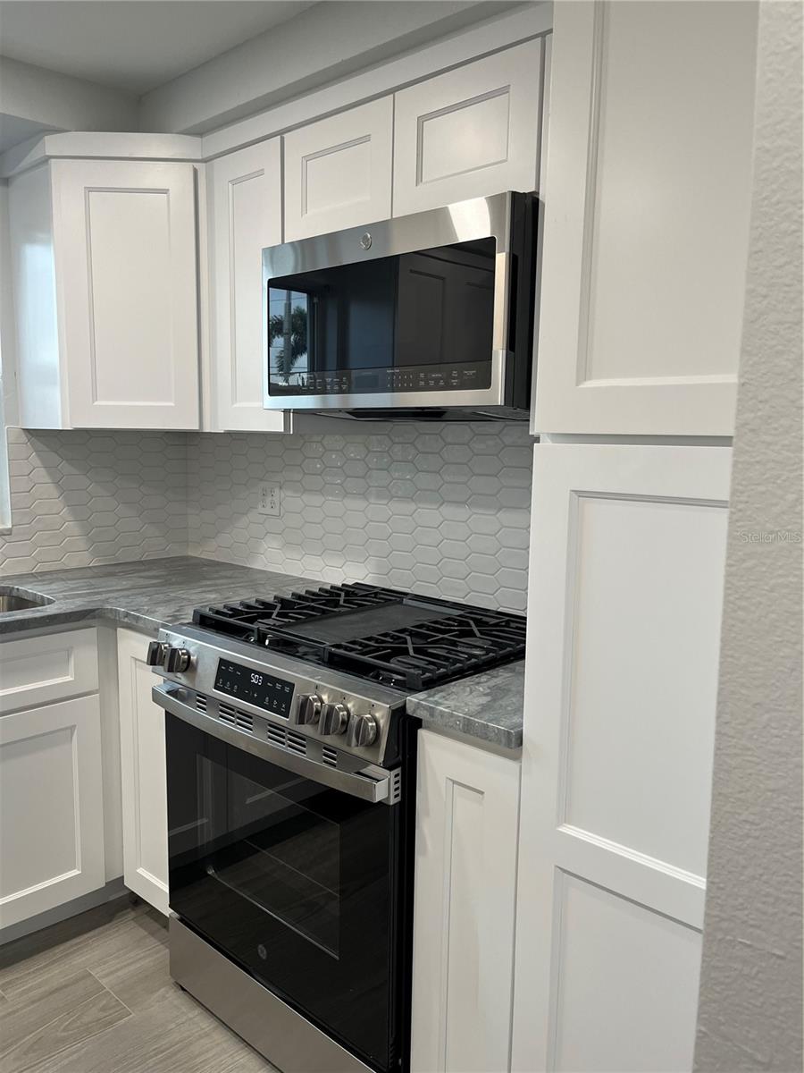 ROYAL STEWART ARMS - Residential