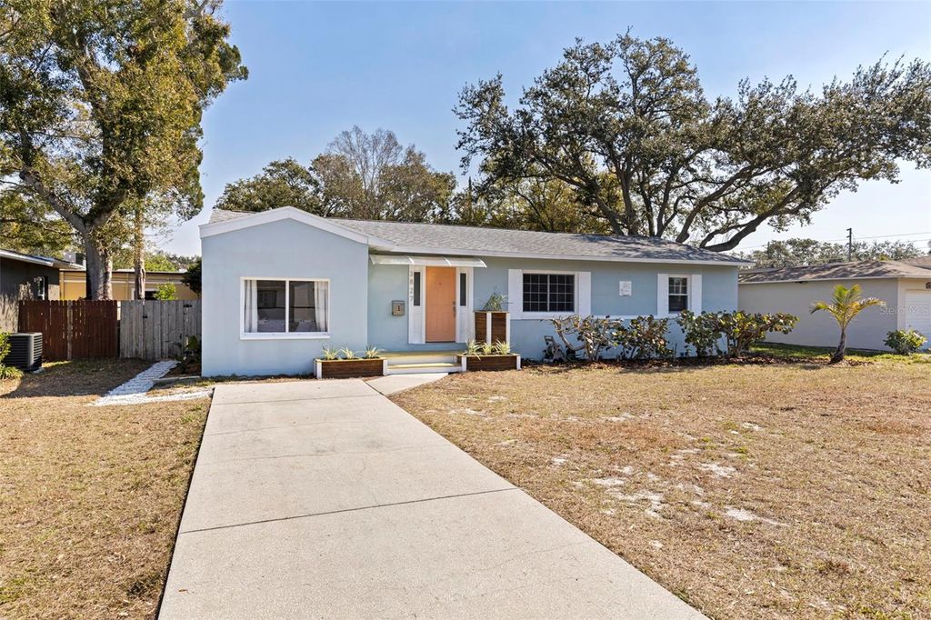 Photo of 3827 17th Street N, St Petersburg, FL 33714 (MLS # TB8472696)