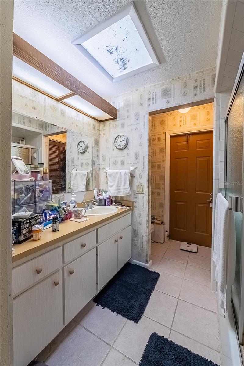 TODHUNTER ESTATES - Residential