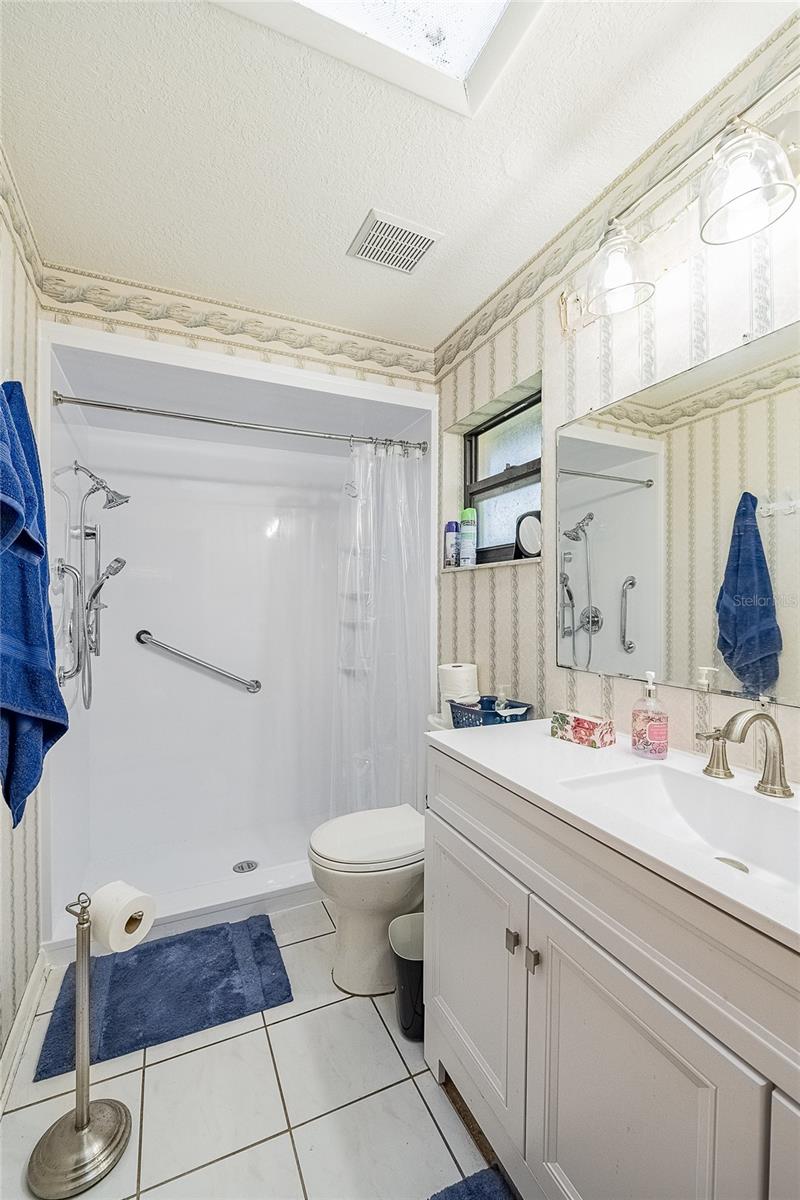 TODHUNTER ESTATES - Residential