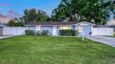 Photo of 311 44th Street Court W, Palmetto, FL 34221 (MLS # A4692037)