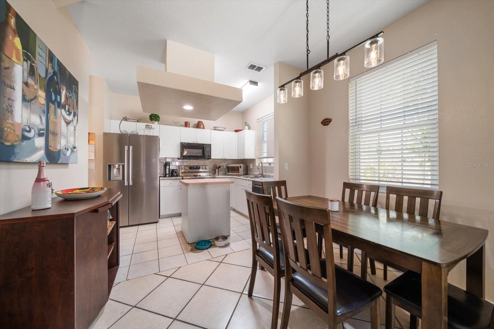 WILLOW LAKE - Residential