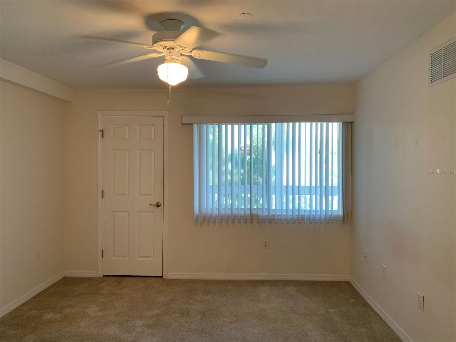CHARLEVOI - Residential Lease
