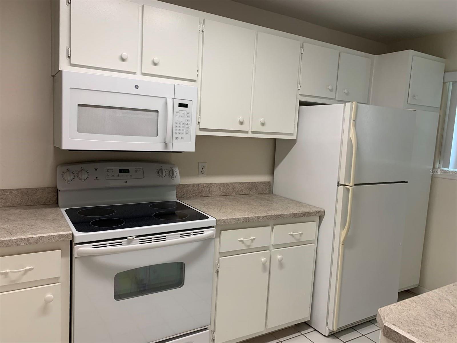 CHARLEVOI - Residential Lease