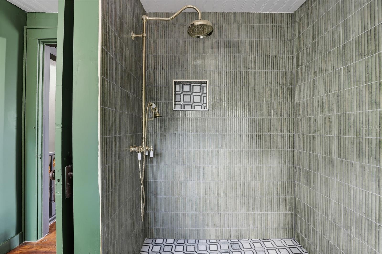 EUSTIS OWENS & GEISLER REV - Residential