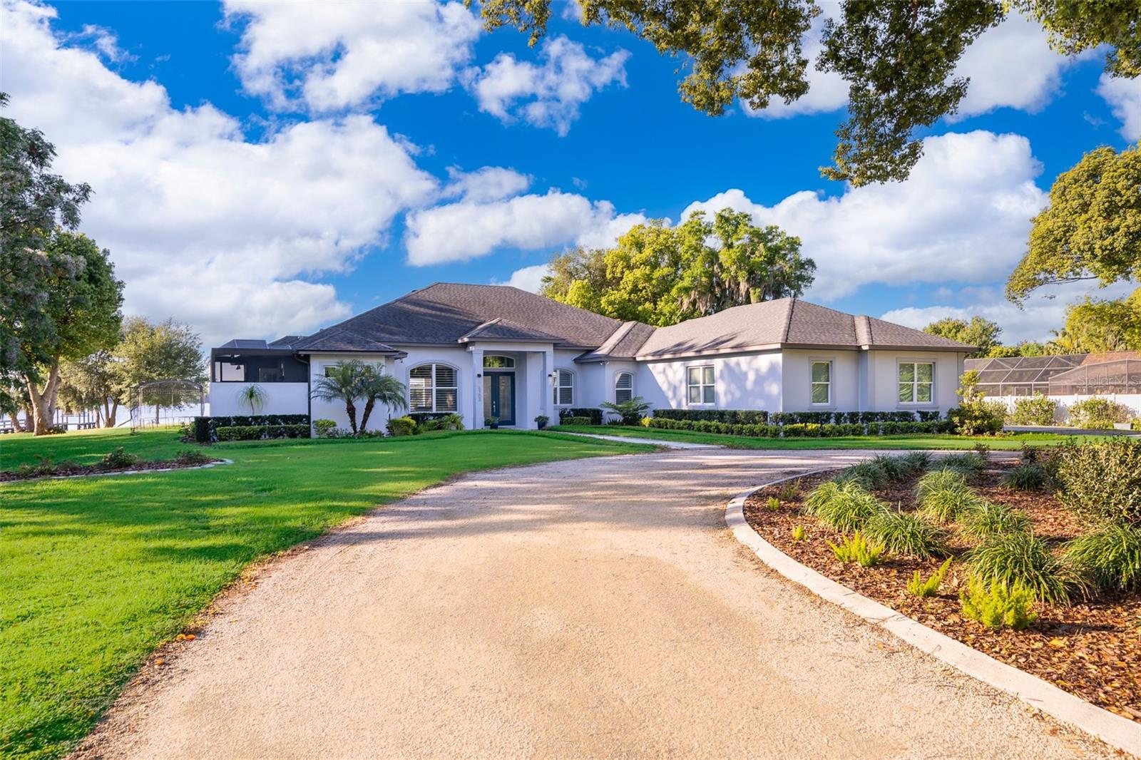 5203 DORA DRIVE