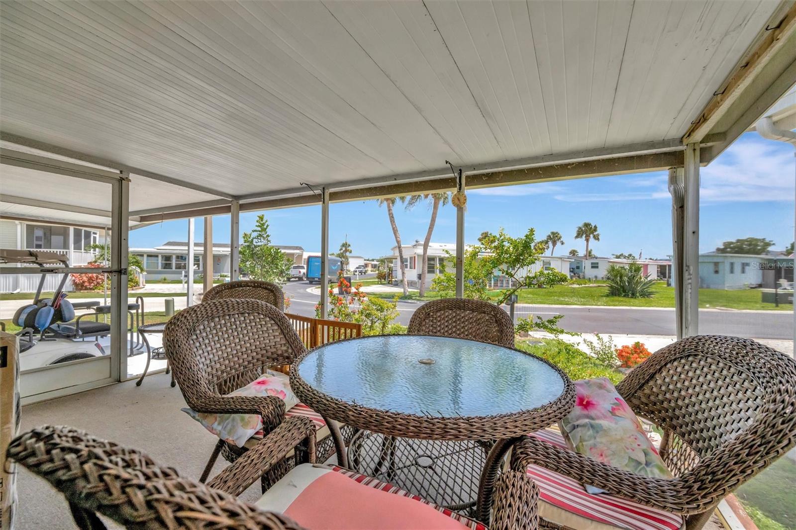 129 E SAINT LUCIA LOOP