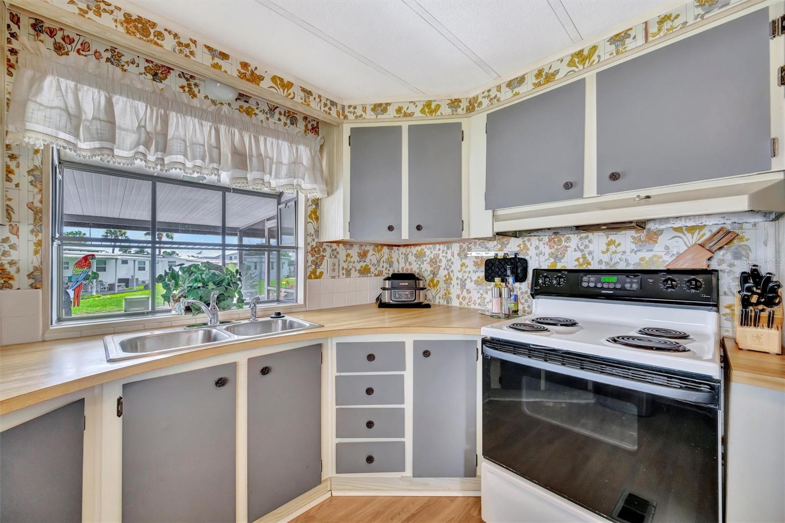 CARIBBEAN ISLES RESIDENTIAL CO - Residential