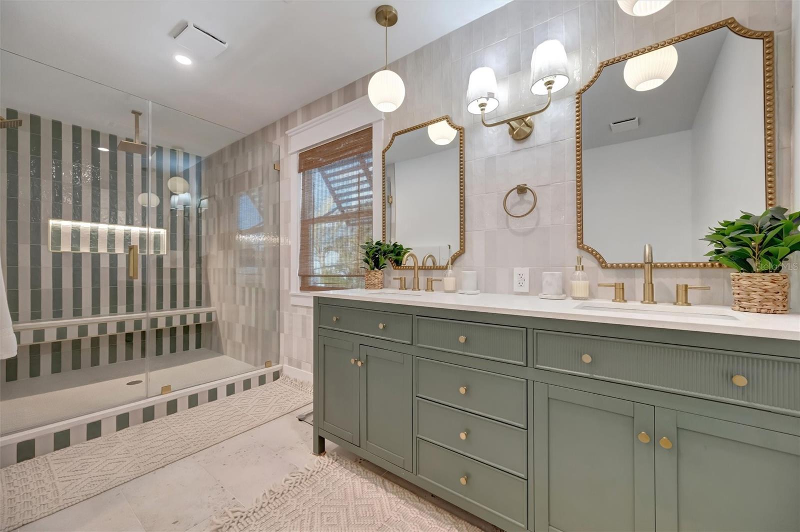 HOLMES BEACH DEV 1ST UNIT - Residential