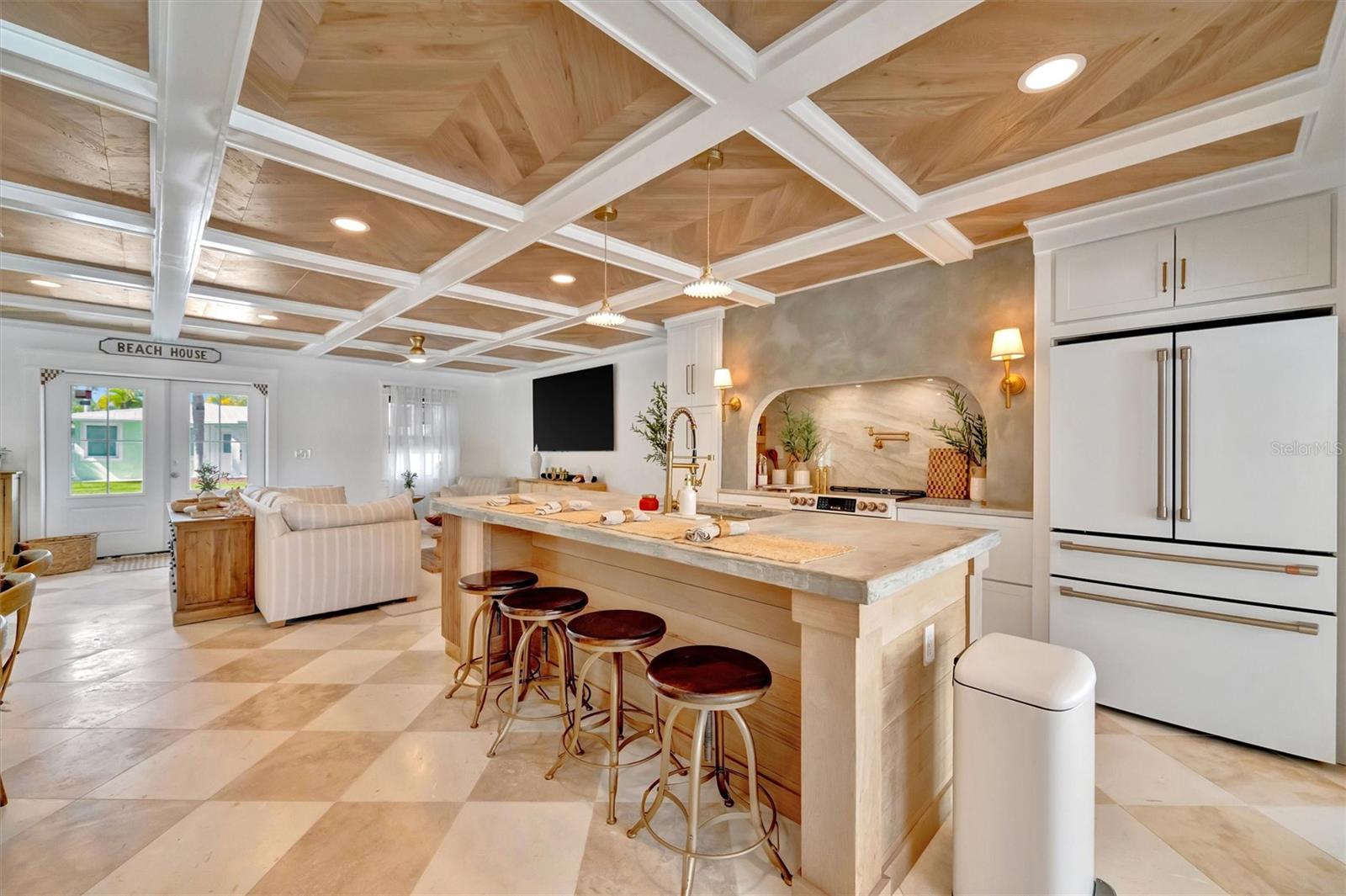 HOLMES BEACH DEV 1ST UNIT - Residential