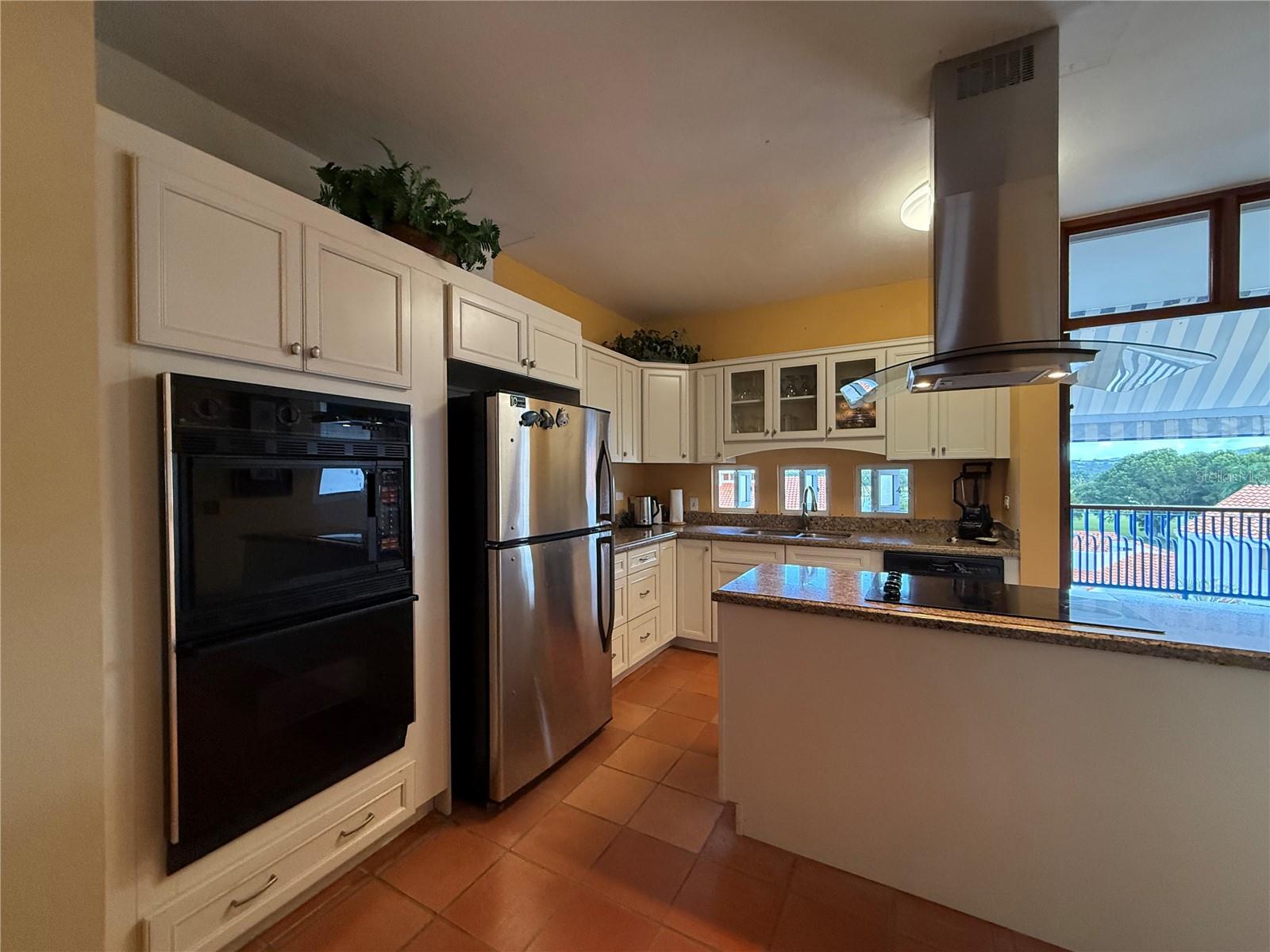 VILLAS LAS BRISAS - Residential