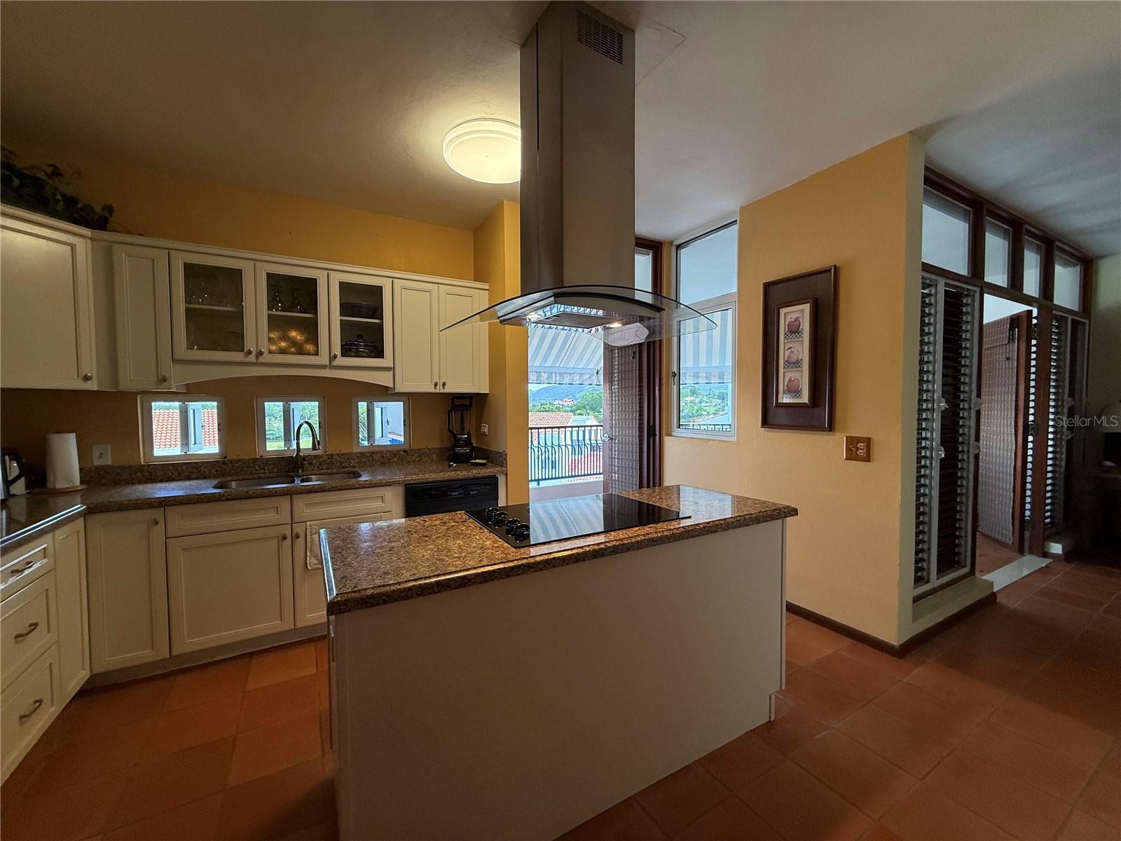 VILLAS LAS BRISAS - Residential