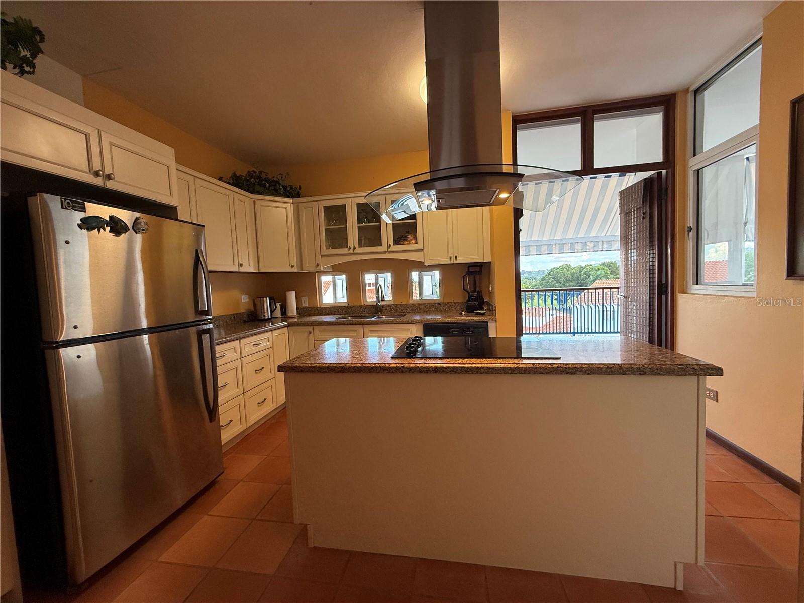 VILLAS LAS BRISAS - Residential