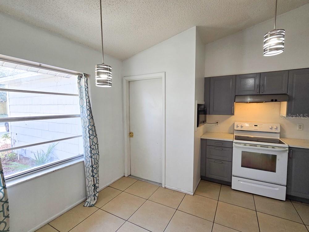 HIDDEN LAKE PH 2 UNIT 4 - Residential