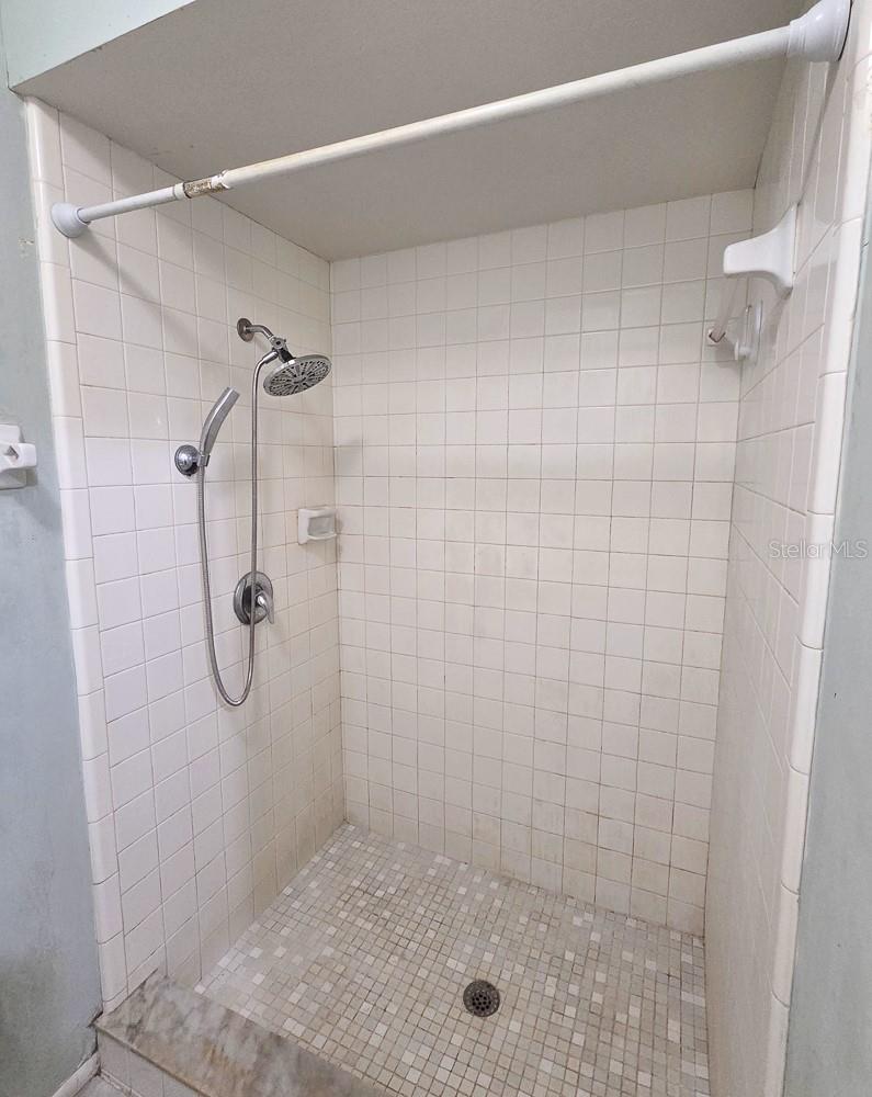 HIDDEN LAKE PH 2 UNIT 4 - Residential