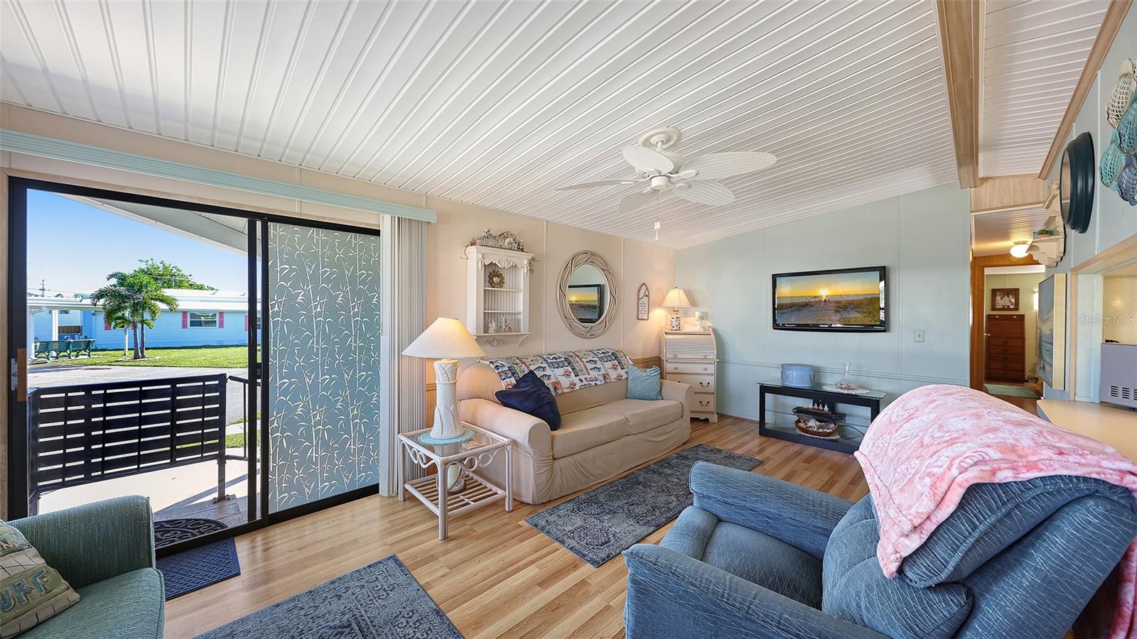 2036 S MOBILE ESTATES DRIVE, SARASOTA, FL, 34231 4 2036 S MOBILE ESTATES DRIVE