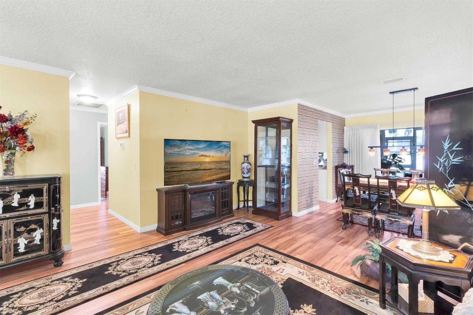 HERITAGE LAKE - Residential