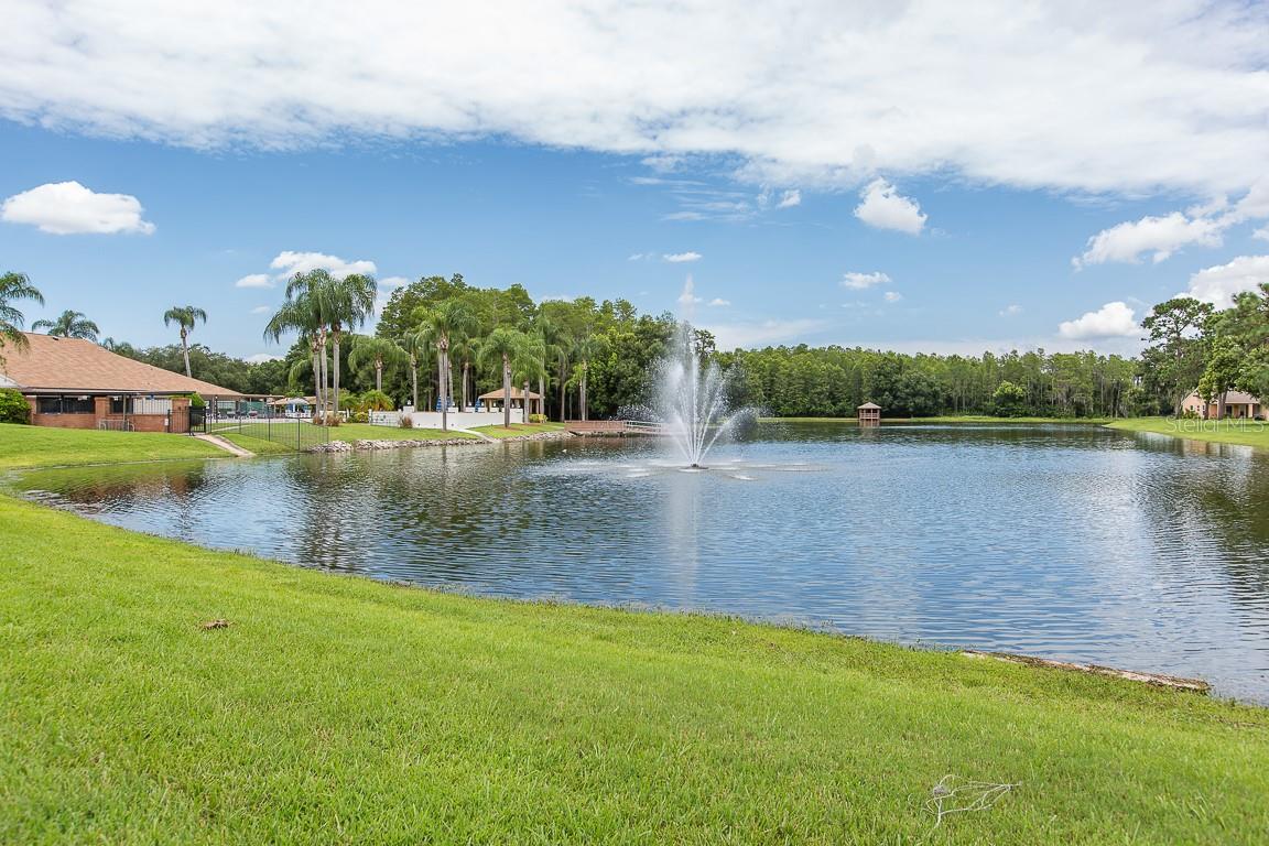 HERITAGE LAKE - Residential