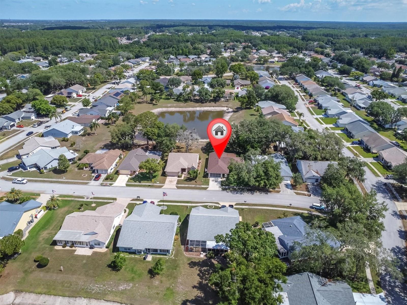 HERITAGE LAKE - Residential