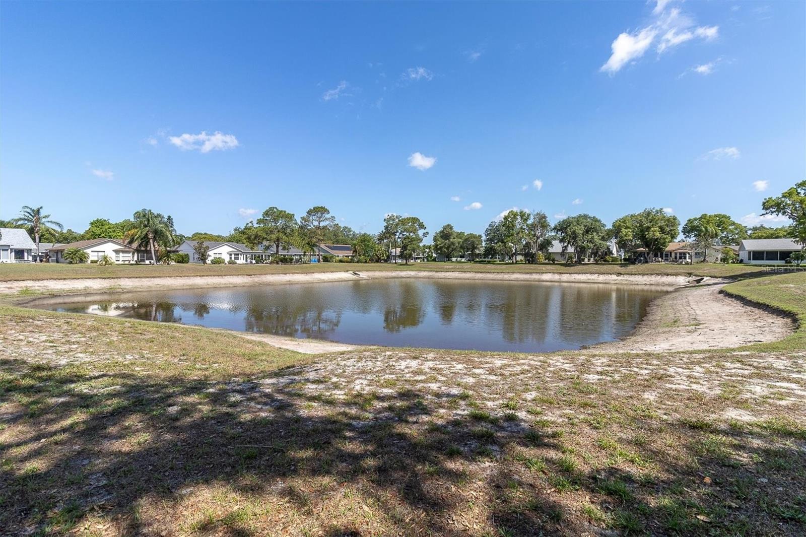 HERITAGE LAKE - Residential