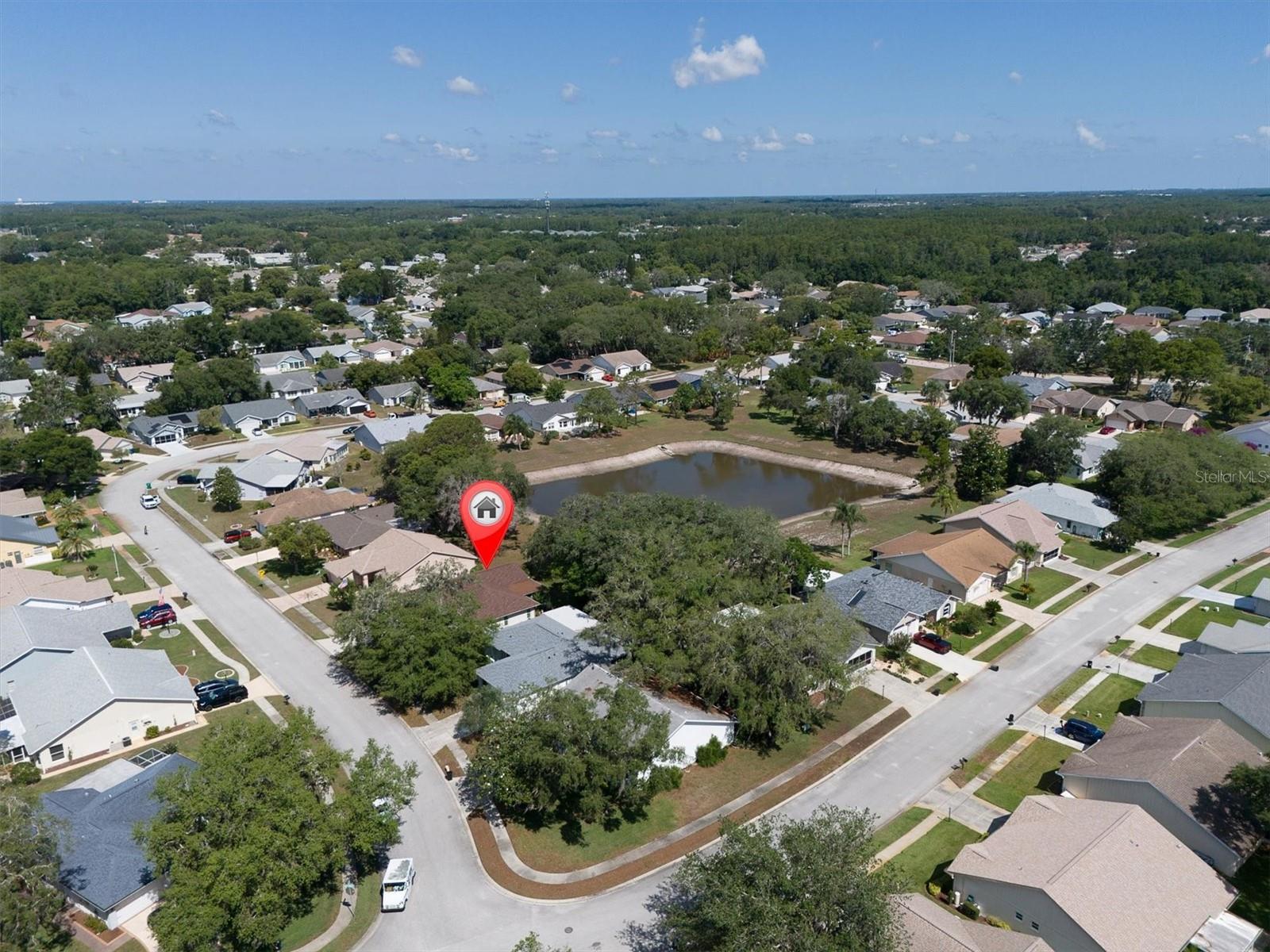 HERITAGE LAKE - Residential