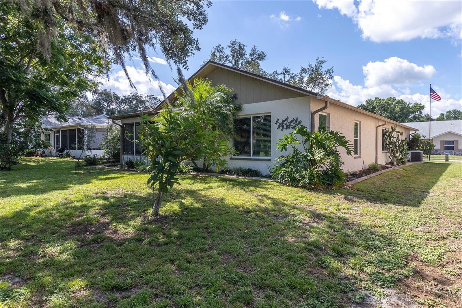 HERITAGE LAKE - Residential