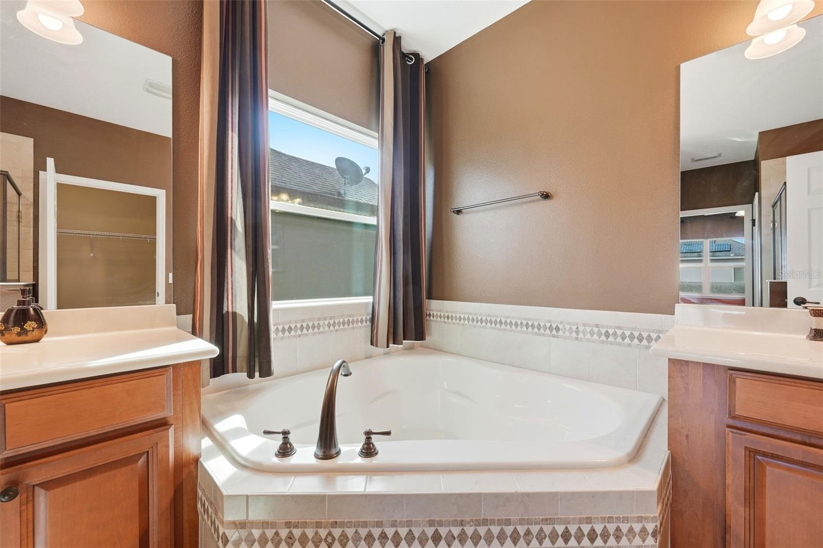 CYPRESS LAKES PCLS J & K - Residential