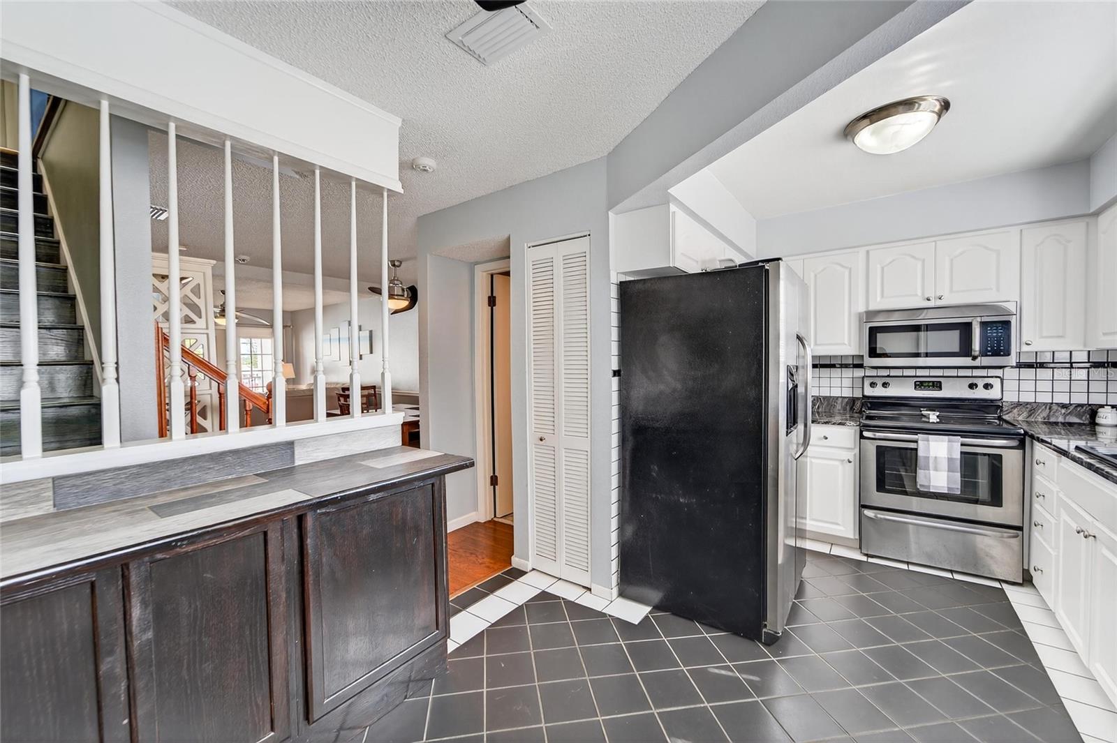 SUNSET REEF - Residential