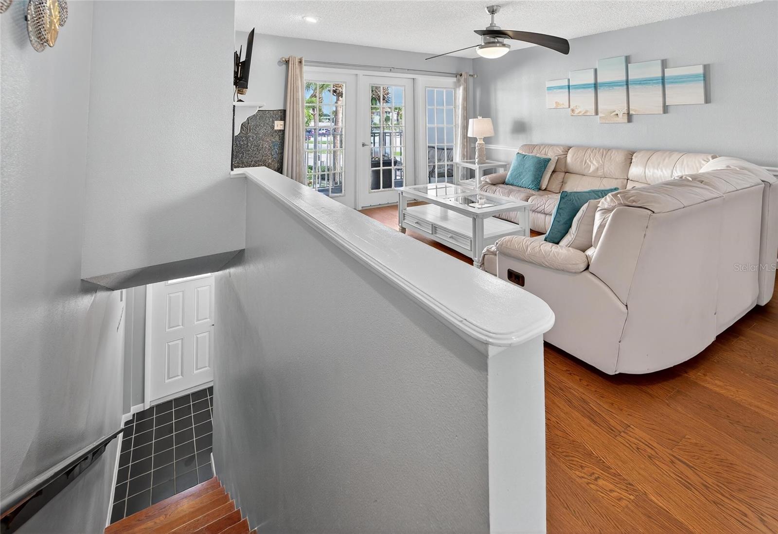 SUNSET REEF - Residential