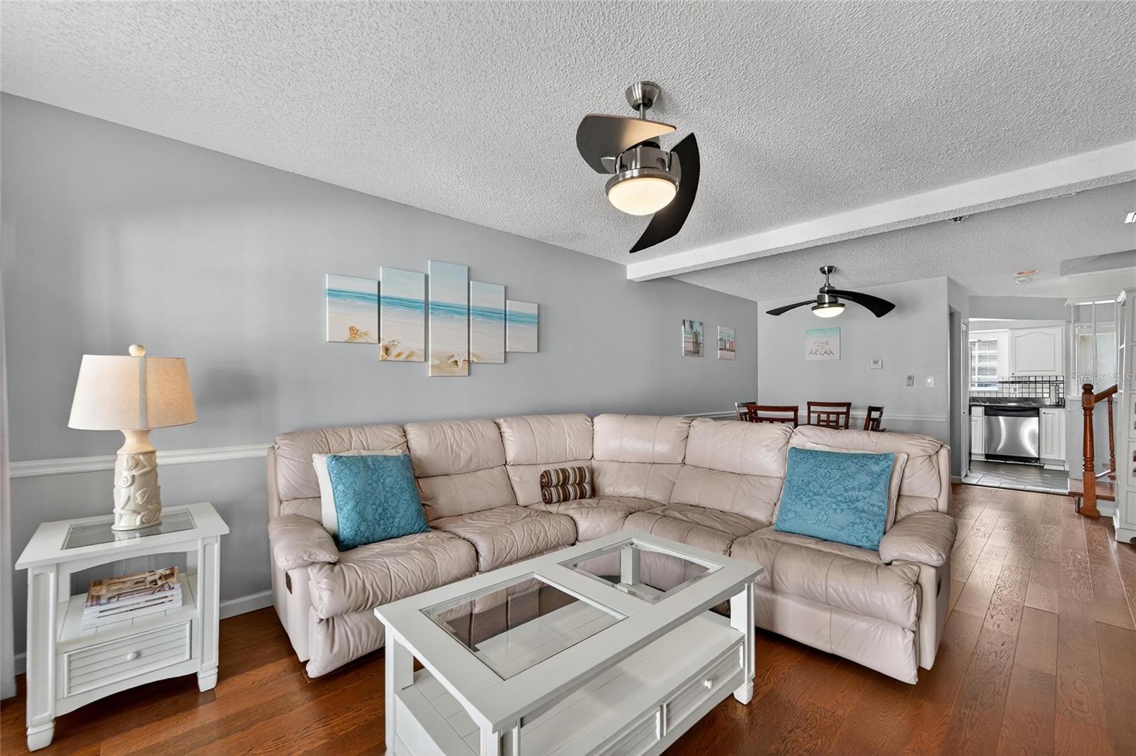 SUNSET REEF - Residential