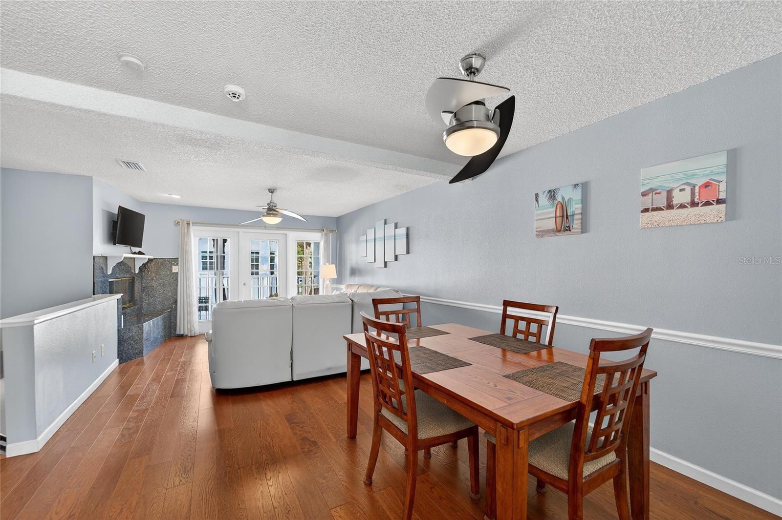 SUNSET REEF - Residential