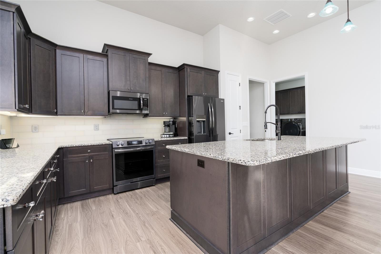 PALMS PH 2A - Residential