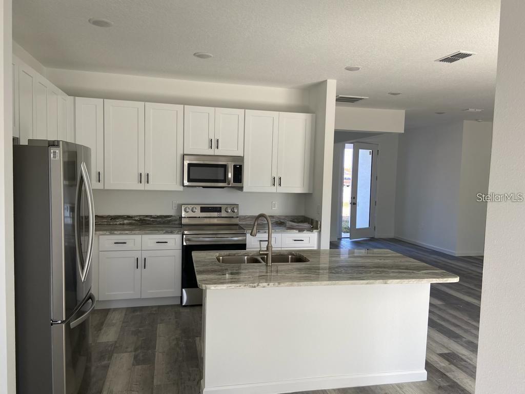 POINCIANA VILLAGE 1 NBHD 2 - Residential Lease