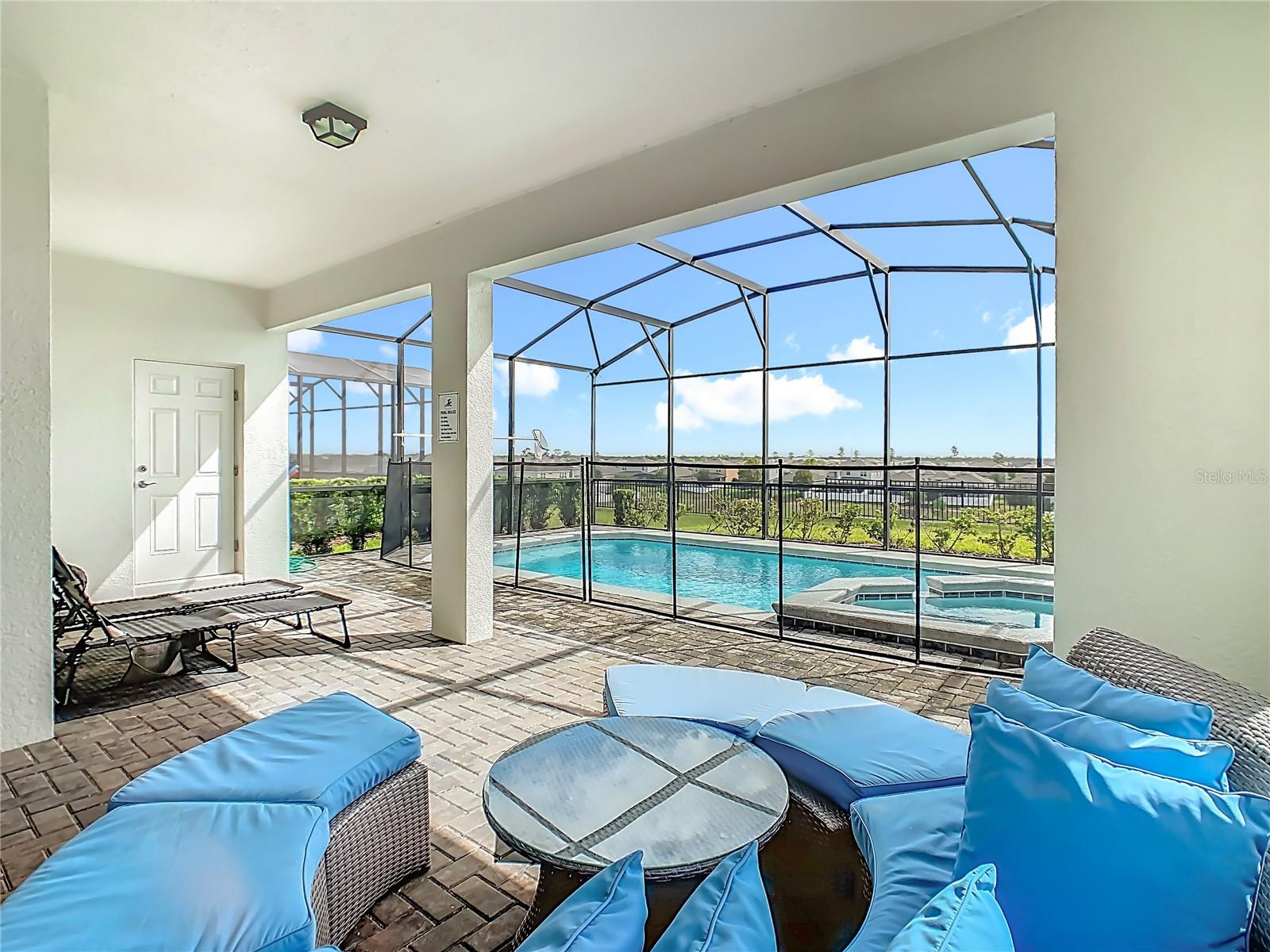 WINDSOR ISLAND RESIDENCE - Residential