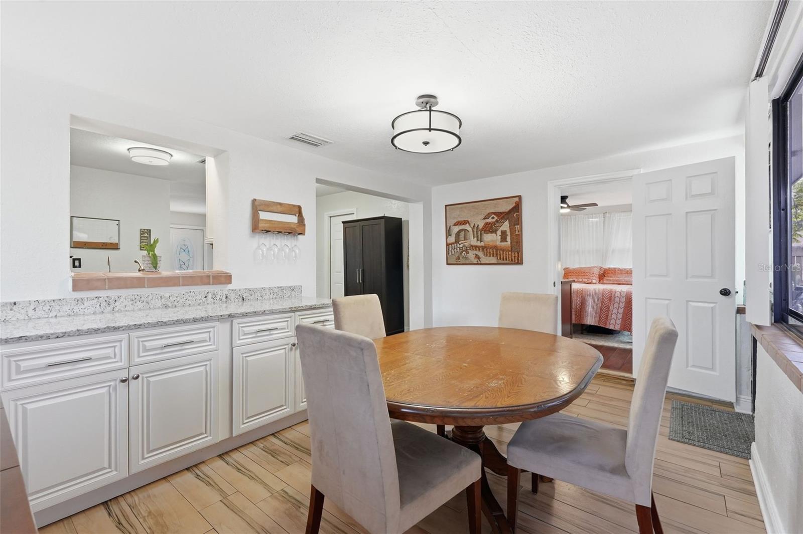 LARGO LAKE VILLAS - Residential